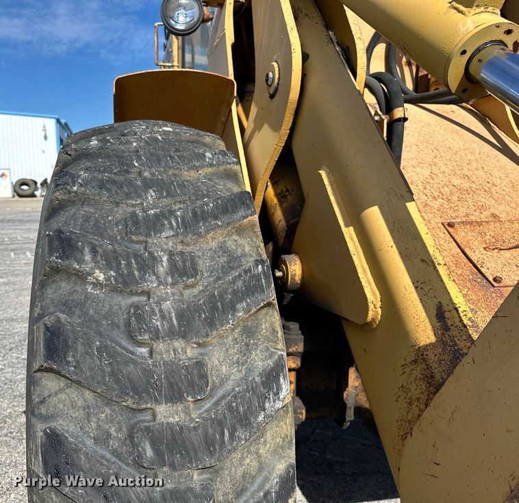 image for item DP1086 1968 John Deere 544 wheel loader