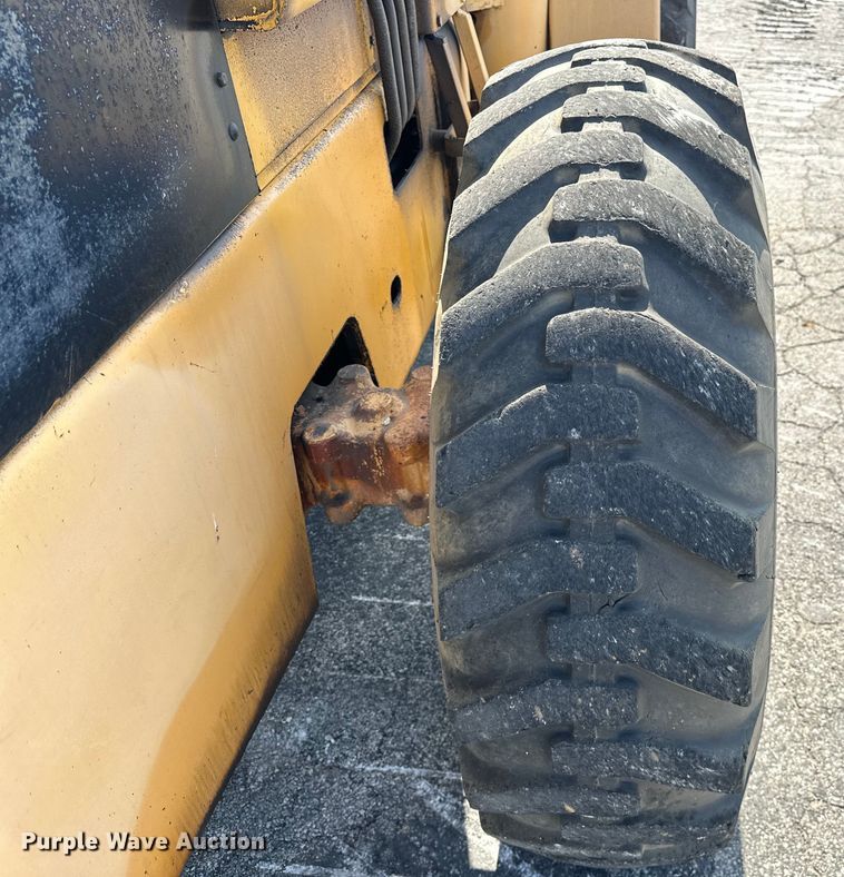 image for item DP1086 1968 John Deere 544 wheel loader