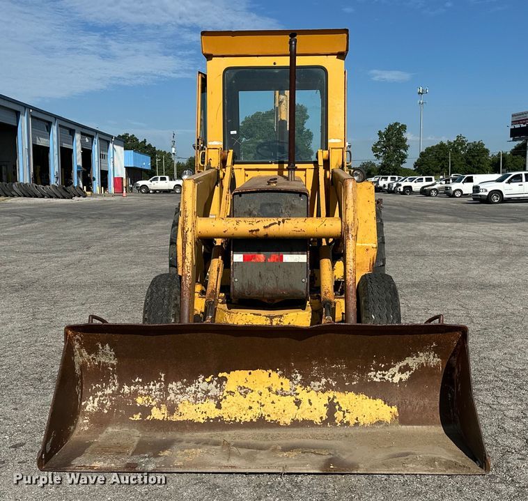 image for item DP1087 1973 John Deere 310 backhoe