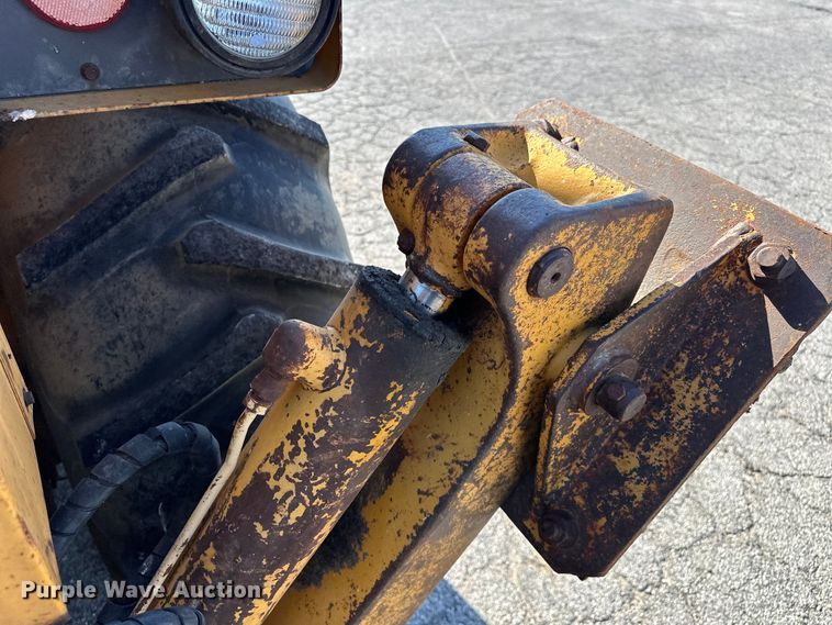 image for item DP1087 1973 John Deere 310 backhoe