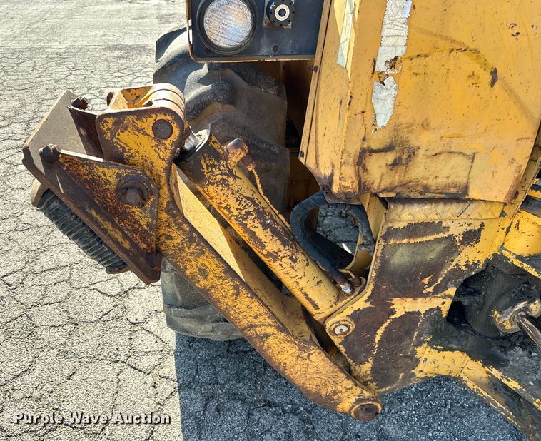 image for item DP1087 1973 John Deere 310 backhoe
