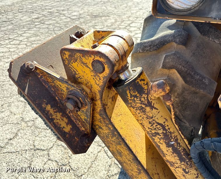 image for item DP1087 1973 John Deere 310 backhoe