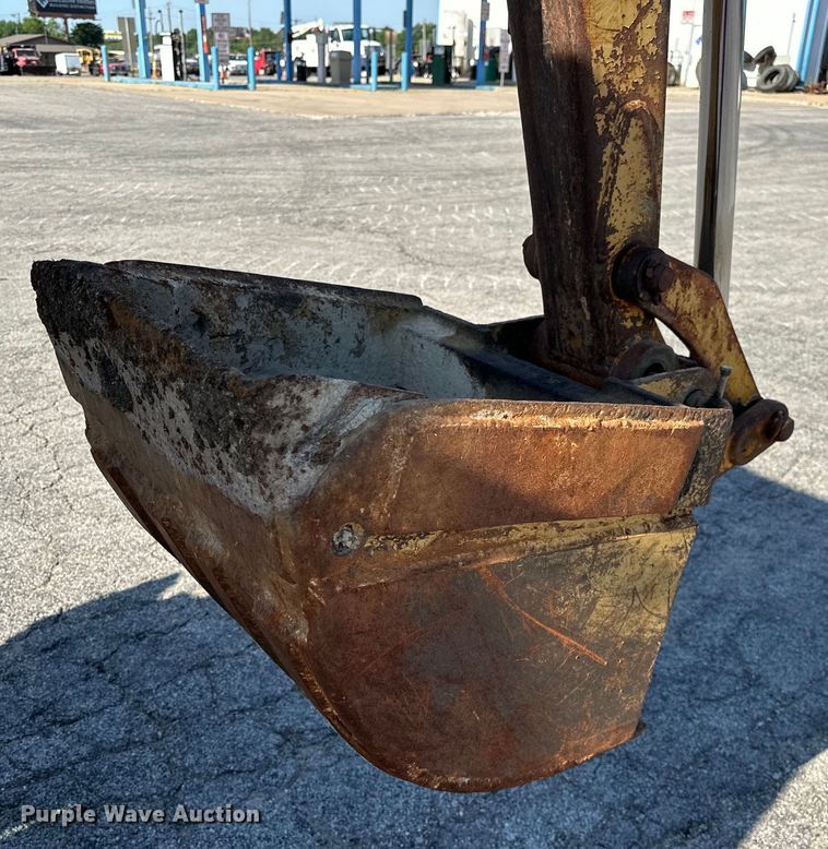 image for item DP1087 1973 John Deere 310 backhoe