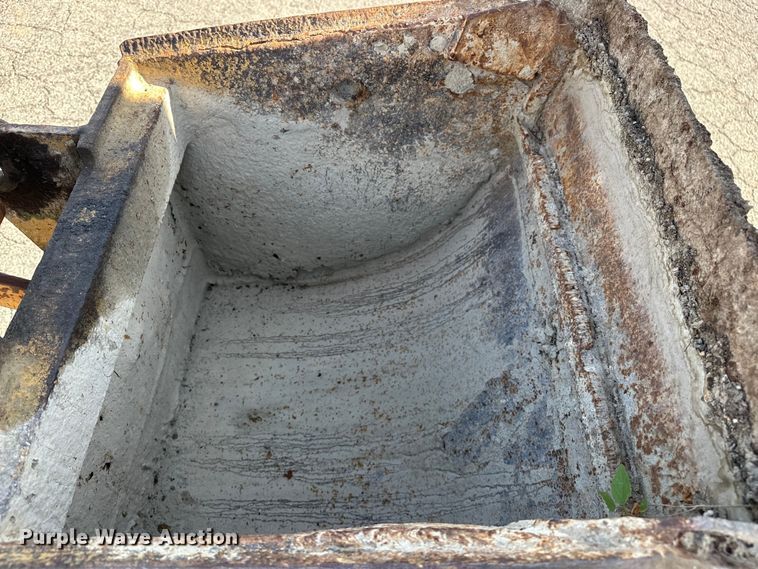 image for item DP1087 1973 John Deere 310 backhoe