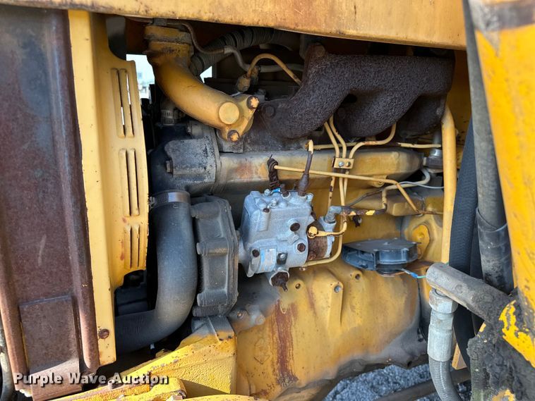 image for item DP1087 1973 John Deere 310 backhoe