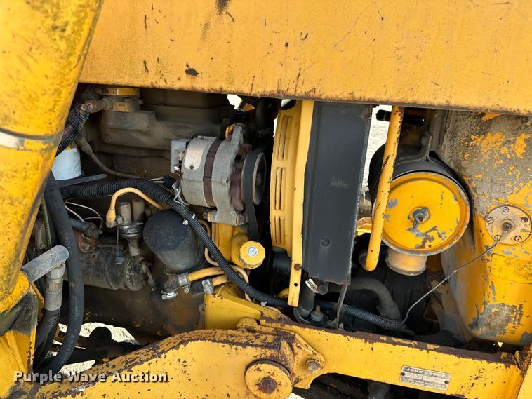 image for item DP1087 1973 John Deere 310 backhoe
