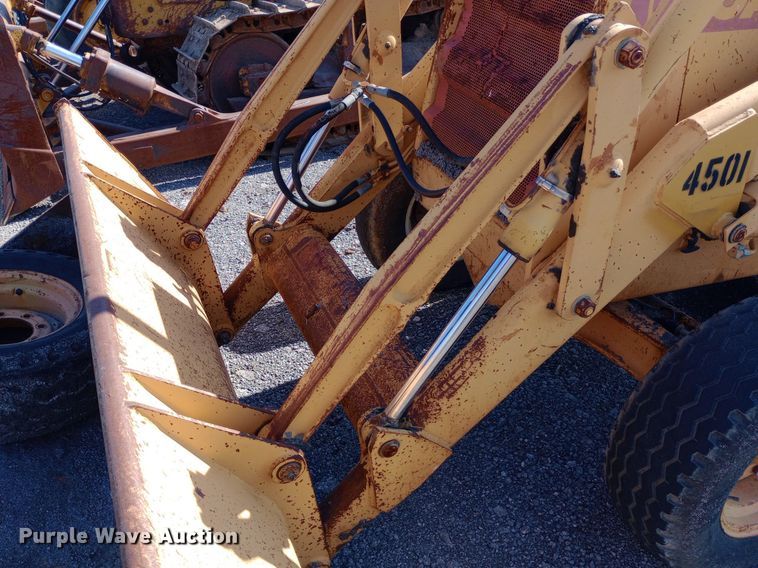 image for item DP1088 1988 Case 480F landscape tractor