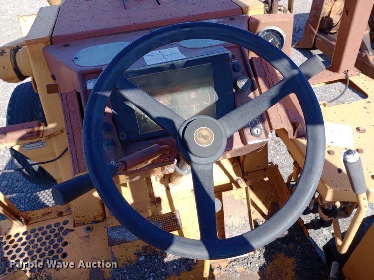 image for item DP1088 1988 Case 480F landscape tractor