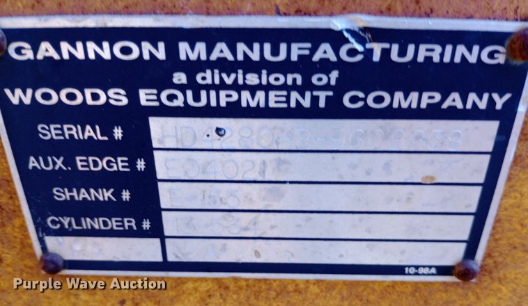 image for item DP1088 1988 Case 480F landscape tractor