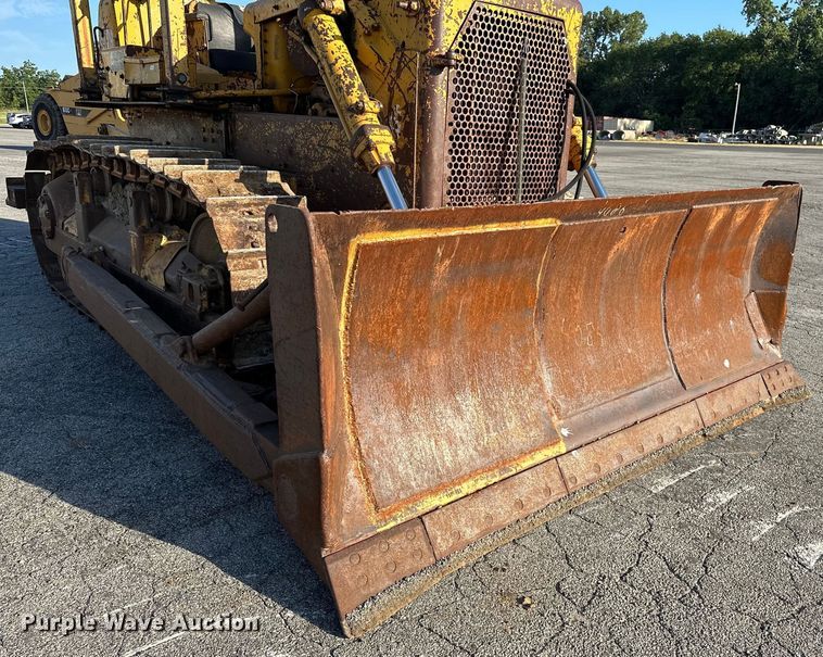 image for item DP1089 1971 Caterpillar D6C dozer