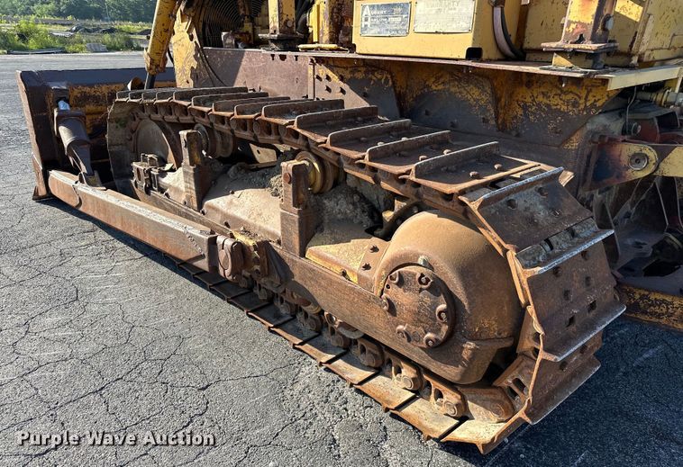 image for item DP1089 1971 Caterpillar D6C dozer
