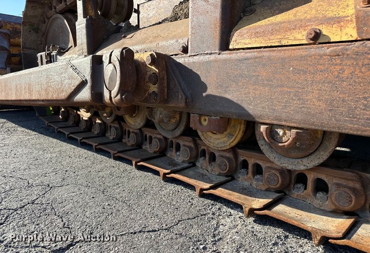 image for item DP1089 1971 Caterpillar D6C dozer