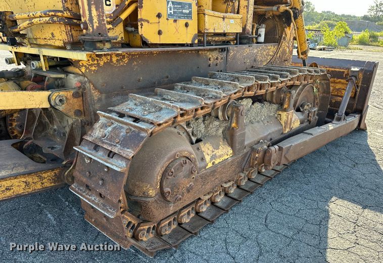 image for item DP1089 1971 Caterpillar D6C dozer