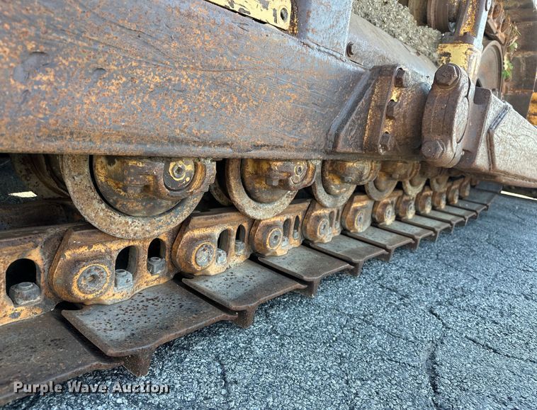 image for item DP1089 1971 Caterpillar D6C dozer