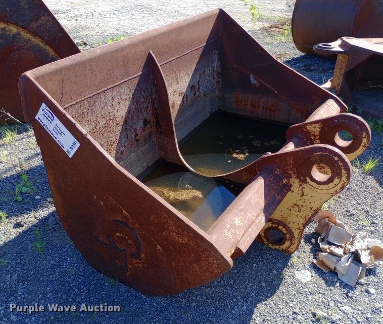 image for item DP1091 CP excavator bucket