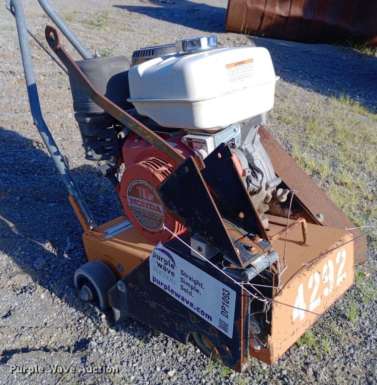 image for item DP1093 Diamond CC1100 concrete saw