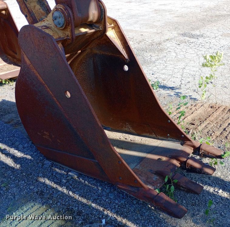 image for item DP1095 1990 Caterpillar 215D excavator