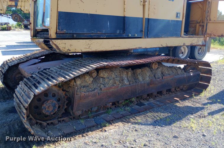 image for item DP1095 1990 Caterpillar 215D excavator