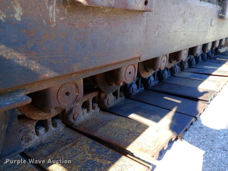 image for item DP1095 1990 Caterpillar 215D excavator