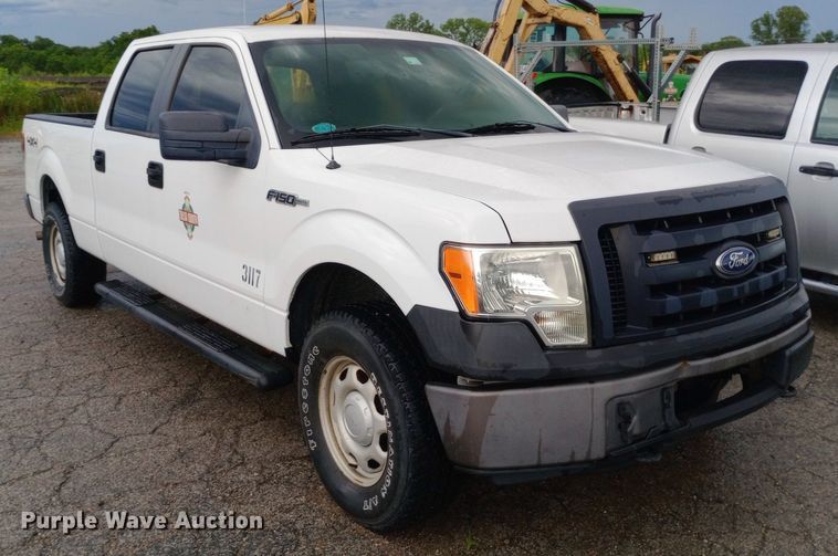 image for item DP1097 2011 Ford F150 Crew Cab pickup truck