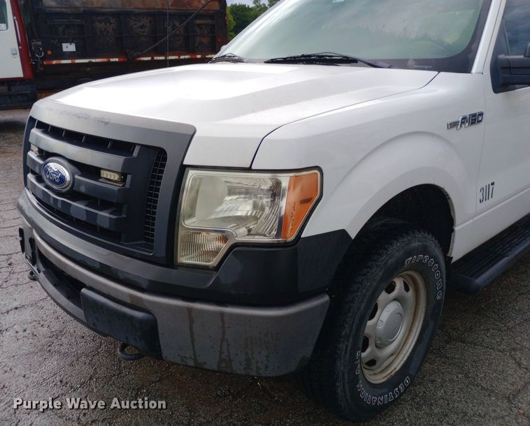 image for item DP1097 2011 Ford F150 Crew Cab pickup truck