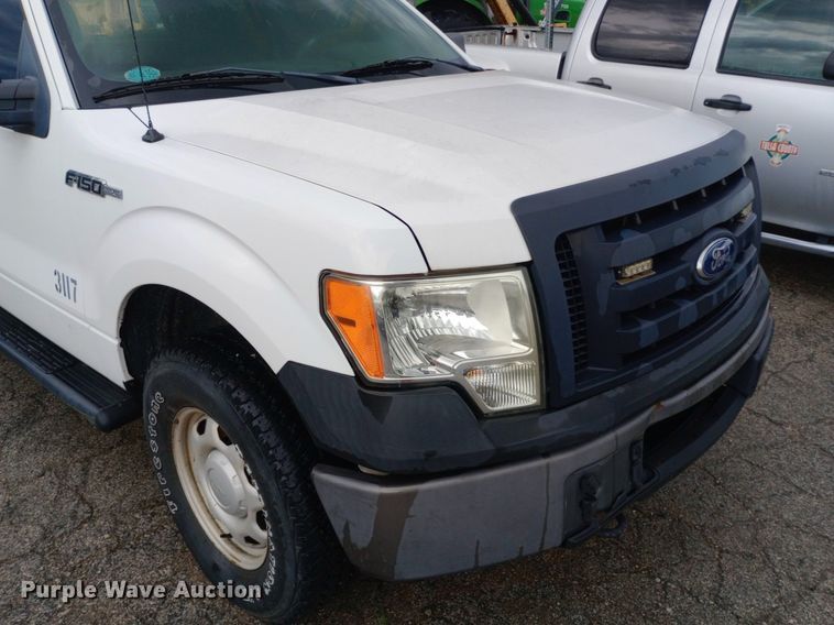 image for item DP1097 2011 Ford F150 Crew Cab pickup truck