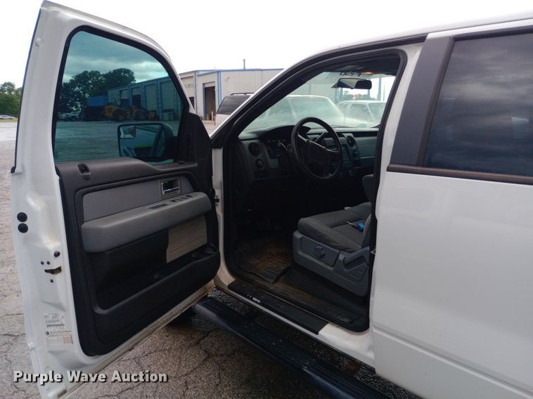 image for item DP1097 2011 Ford F150 Crew Cab pickup truck