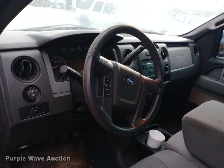 image for item DP1097 2011 Ford F150 Crew Cab pickup truck