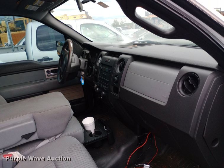 image for item DP1097 2011 Ford F150 Crew Cab pickup truck