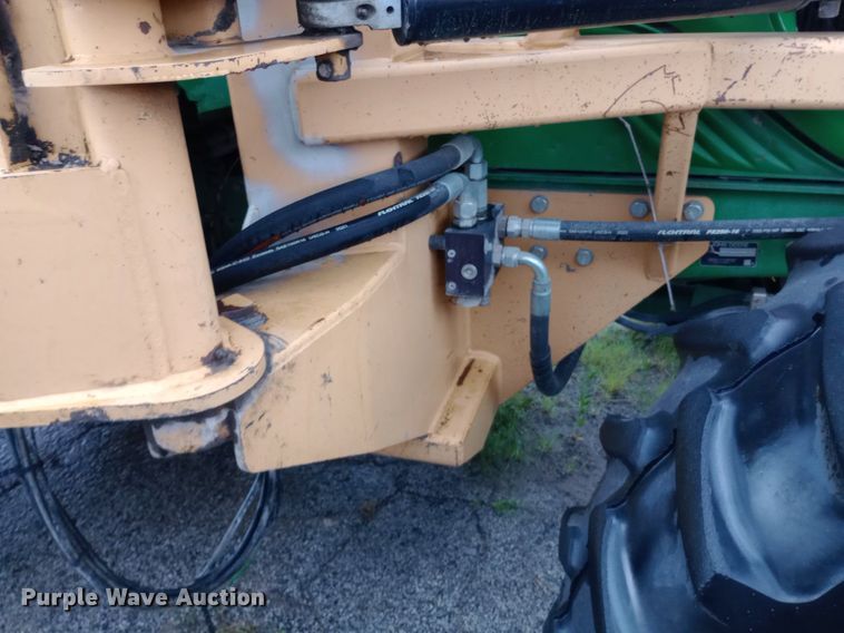 image for item DP1098 2009 John Deere 7130 MFWD tractor