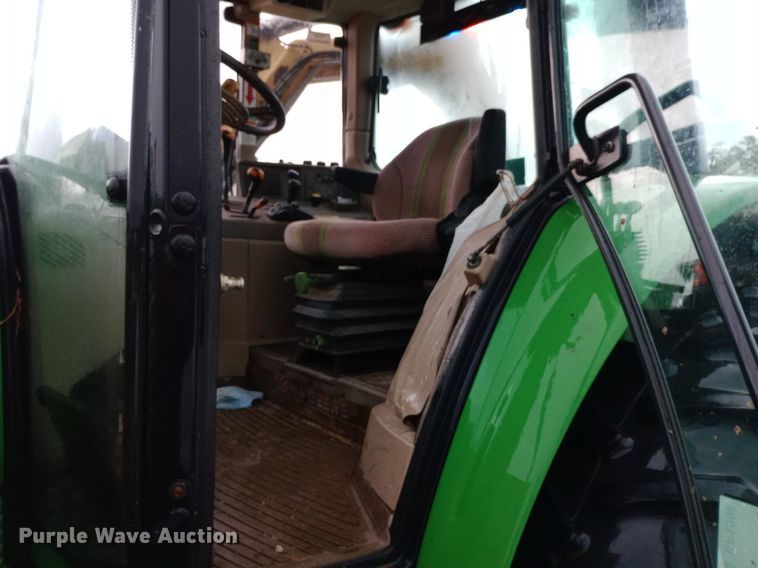 image for item DP1098 2009 John Deere 7130 MFWD tractor