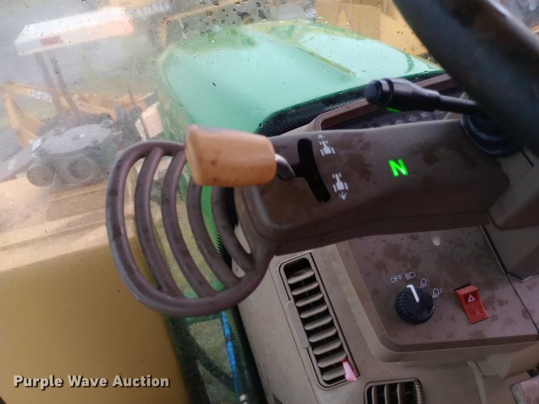 image for item DP1098 2009 John Deere 7130 MFWD tractor