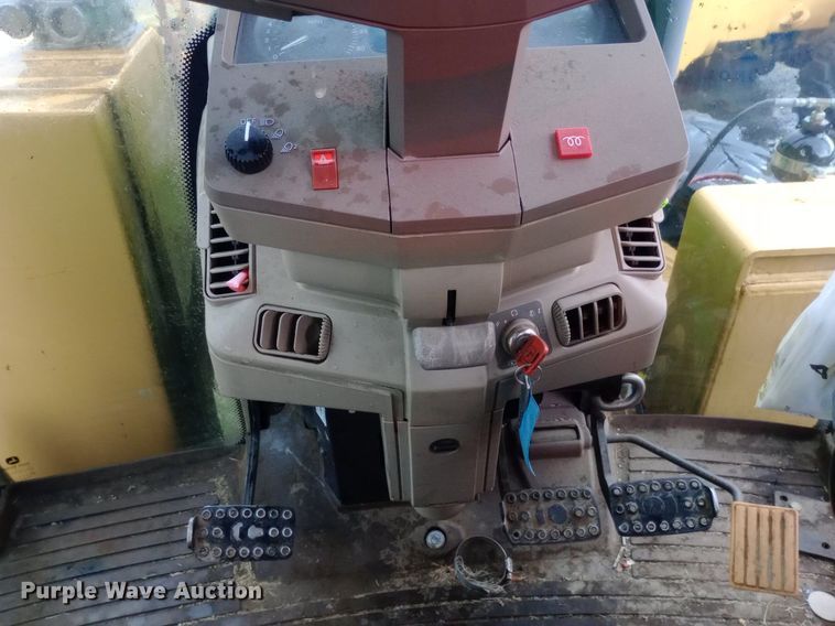 image for item DP1098 2009 John Deere 7130 MFWD tractor