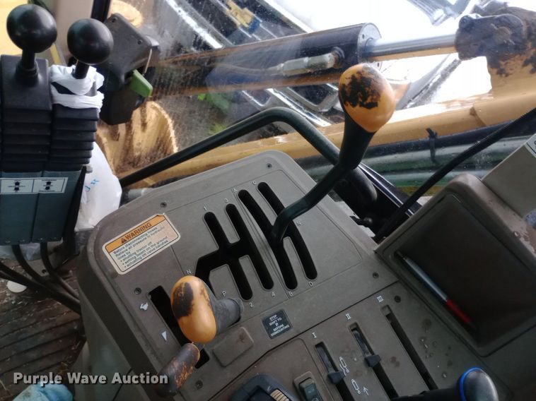 image for item DP1098 2009 John Deere 7130 MFWD tractor