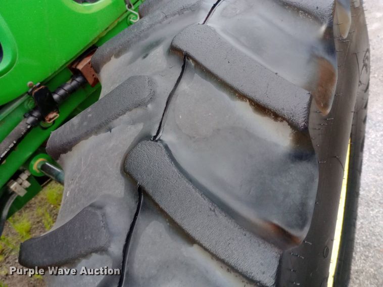 image for item DP1098 2009 John Deere 7130 MFWD tractor