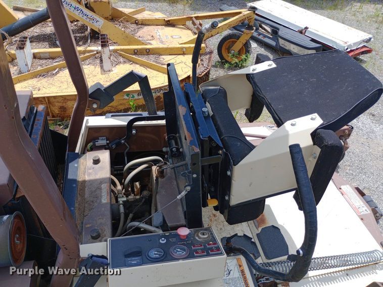 image for item DP1099 2001 Grasshopper 928D ZTR lawn mower