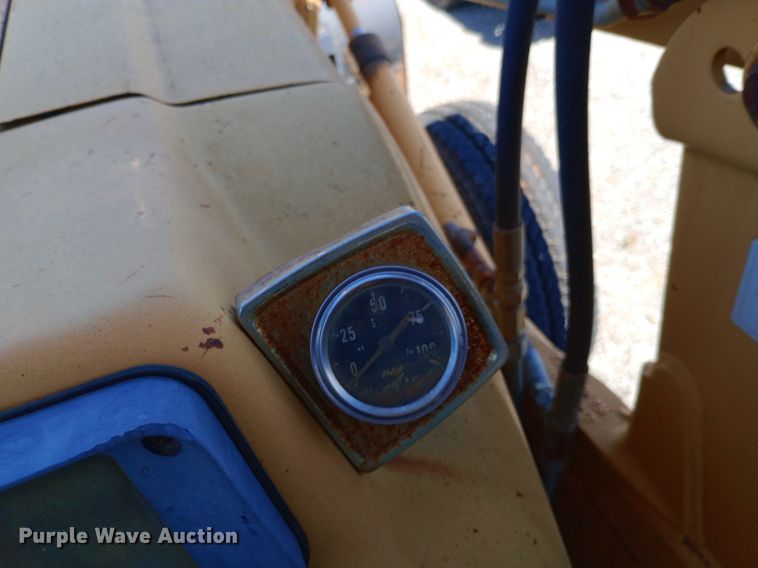 image for item DP1103 Ford 260C tractor