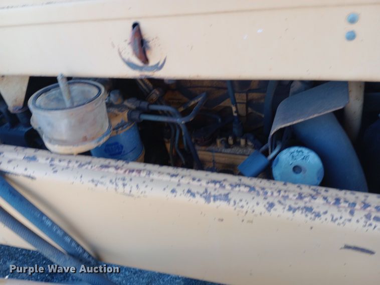 image for item DP1103 Ford 260C tractor