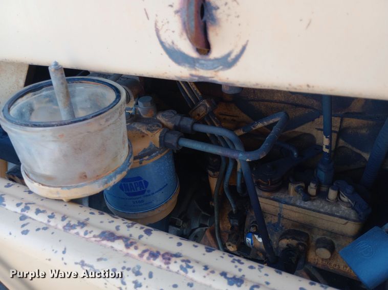 image for item DP1103 Ford 260C tractor