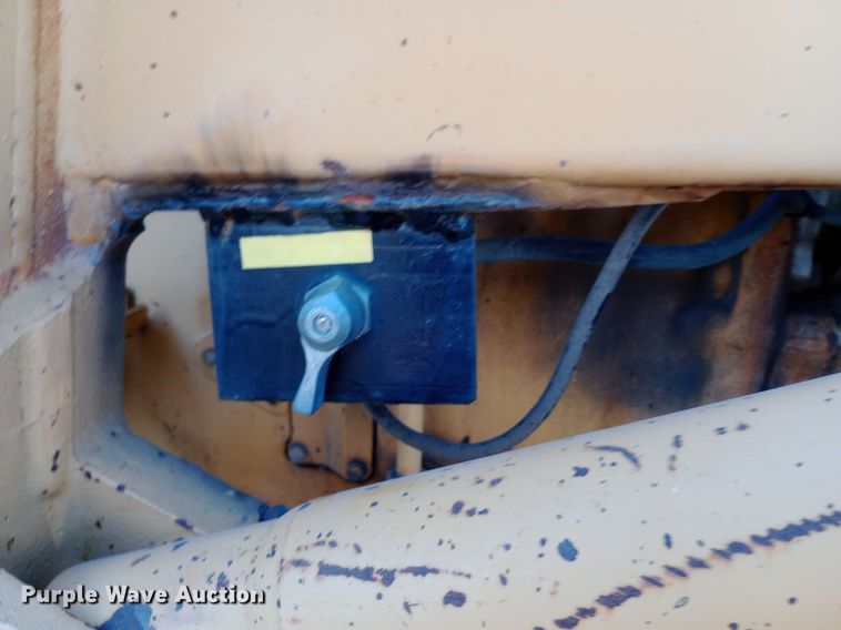 image for item DP1103 Ford 260C tractor