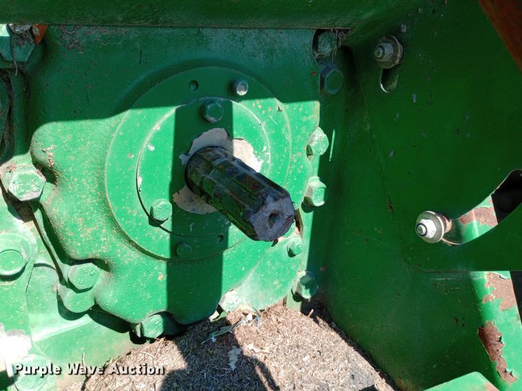 image for item DP1104 2010 John Deere 5065E tractor