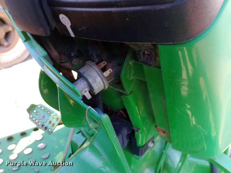 image for item DP1104 2010 John Deere 5065E tractor