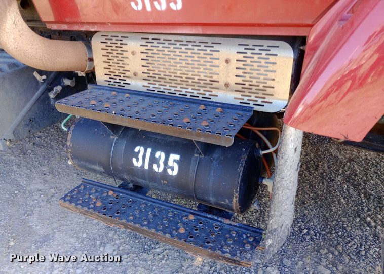 image for item DP1106 2007 International 7400 dump truck