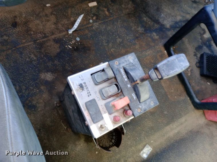 image for item DP1106 2007 International 7400 dump truck