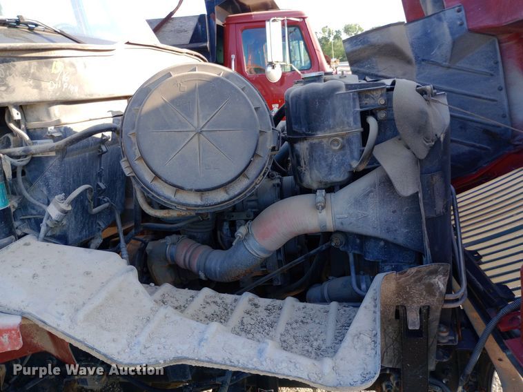 image for item DP1106 2007 International 7400 dump truck