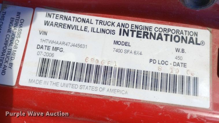 image for item DP1106 2007 International 7400 dump truck