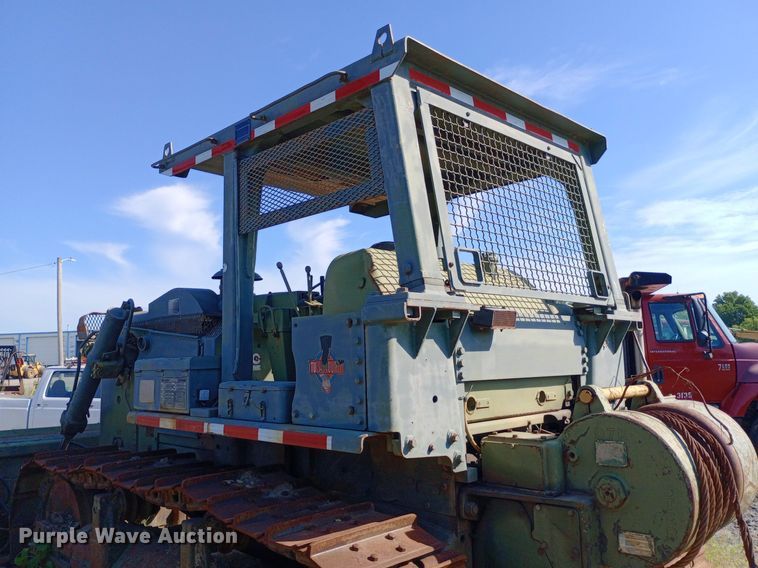 image for item DP1107 1971 Caterpillar D7F dozer