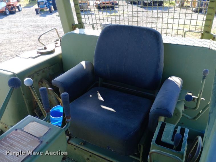 image for item DP1107 1971 Caterpillar D7F dozer