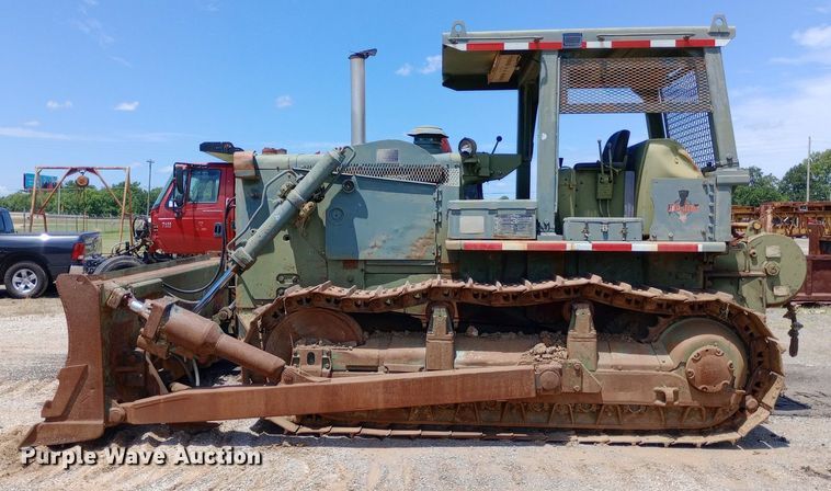 image for item DP1107 1971 Caterpillar D7F dozer