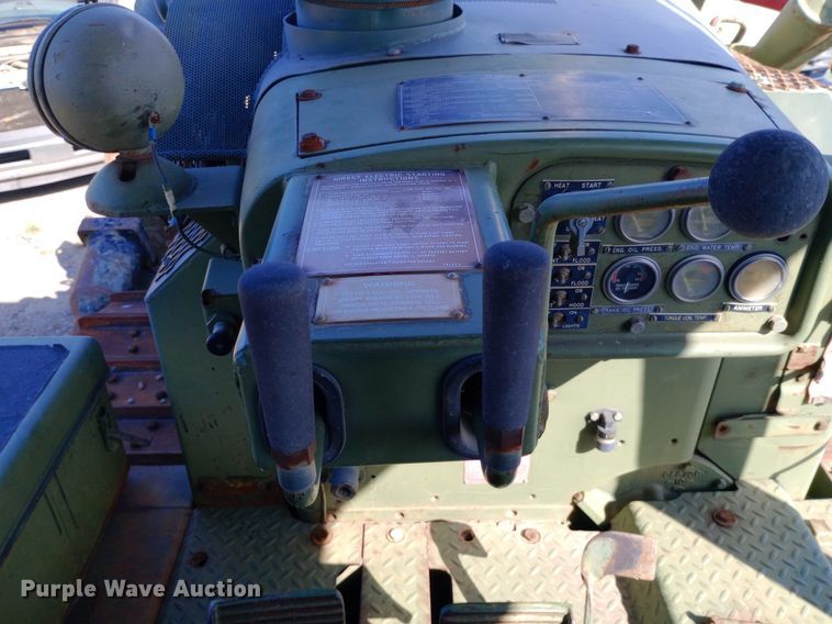 image for item DP1107 1971 Caterpillar D7F dozer